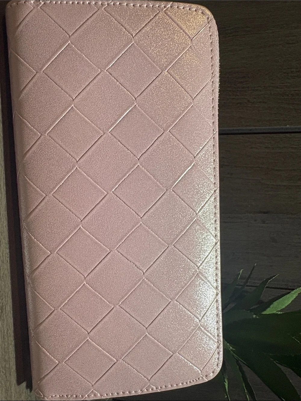 bebe Metallic Pink Quilted Wristlet Phone Case with Card Holder  #10